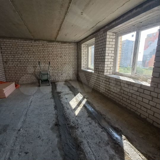 2-к. квартира, 70 м², 2/10 эт.