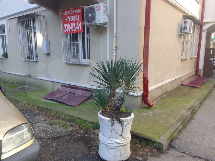 Комната 20 м² в 2-к., 1/3 эт.