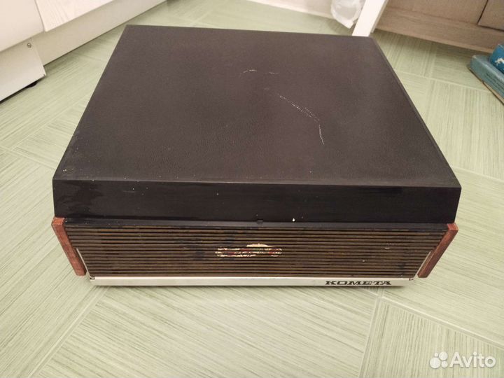 Катушечный магнитофон комета 212