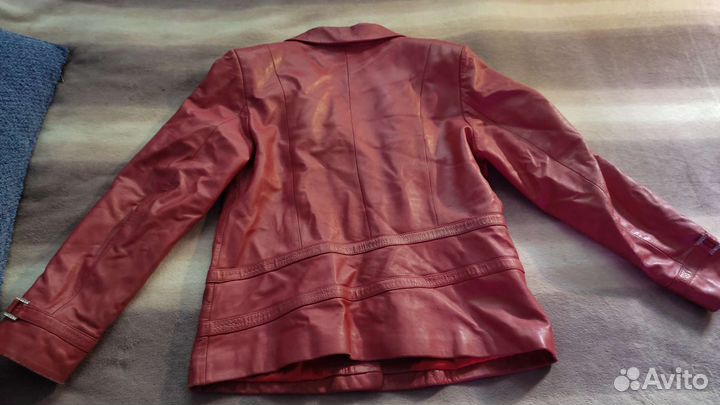 Куртка натуральная кожа женская 46 размер