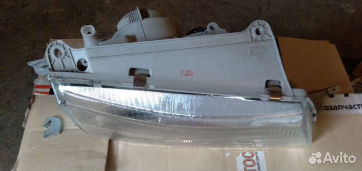 Фара передняя правая Дэу Нексия