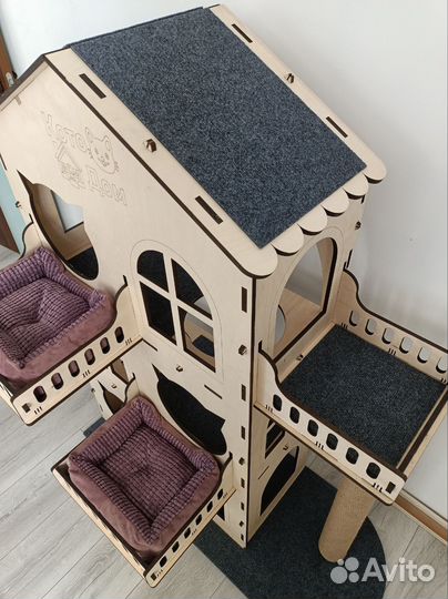 Домик для кошки с когтеточкой