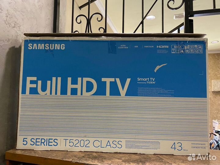 Новый телевизор Samsung 43