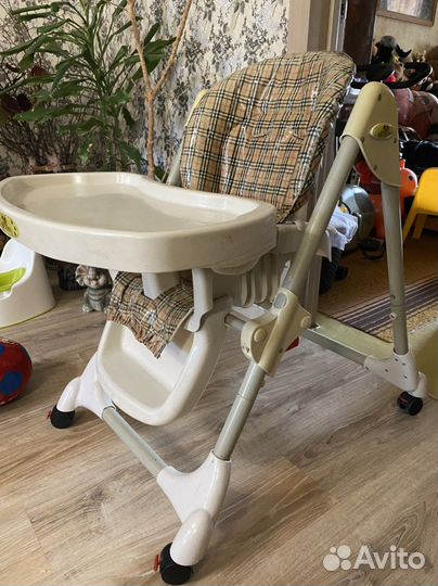Стул для кормления