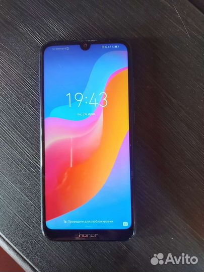 Телефон Honor 8a