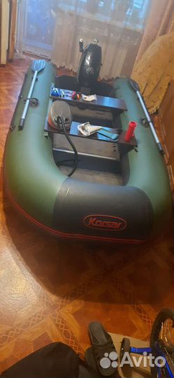 Лодка с мотором