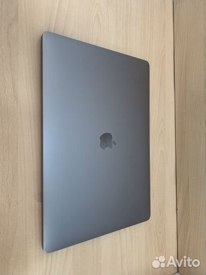 MacBook Pro 15 2017/i7(2.9) 16GB/Ssd512Акб 20 цикл