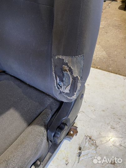 Сидение водительское Nissan Almera n16