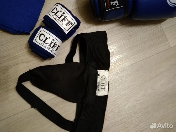 Кимоно+экипировка для единоборств