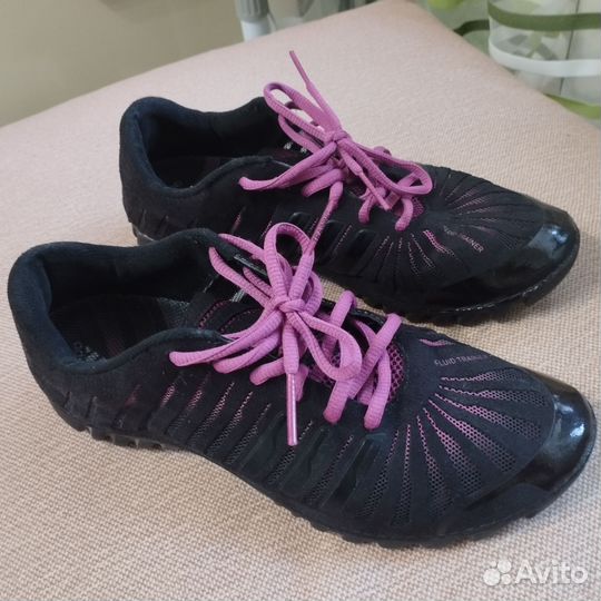 Кроссовки Adidas женские 37р