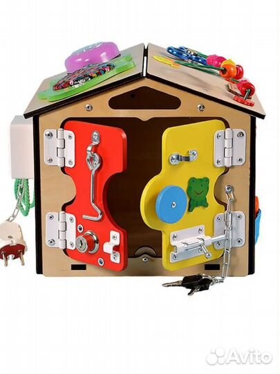 Развивающая игрушка Бизиборд