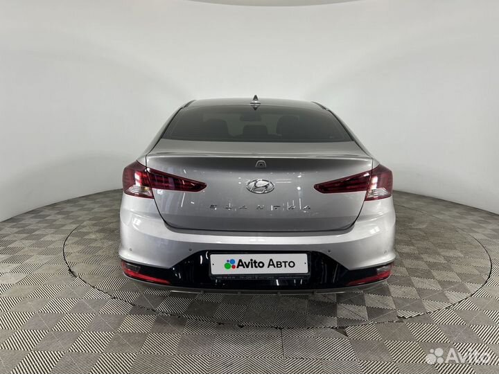 Hyundai Elantra 1.6 AT, 2019, 82 413 км