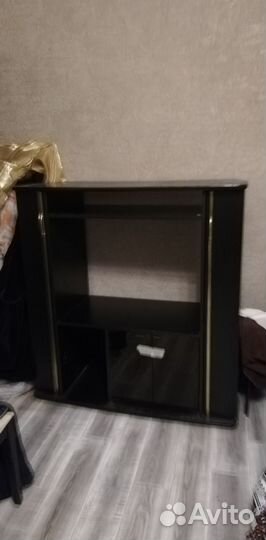 Тумба под аппаратуру и тв