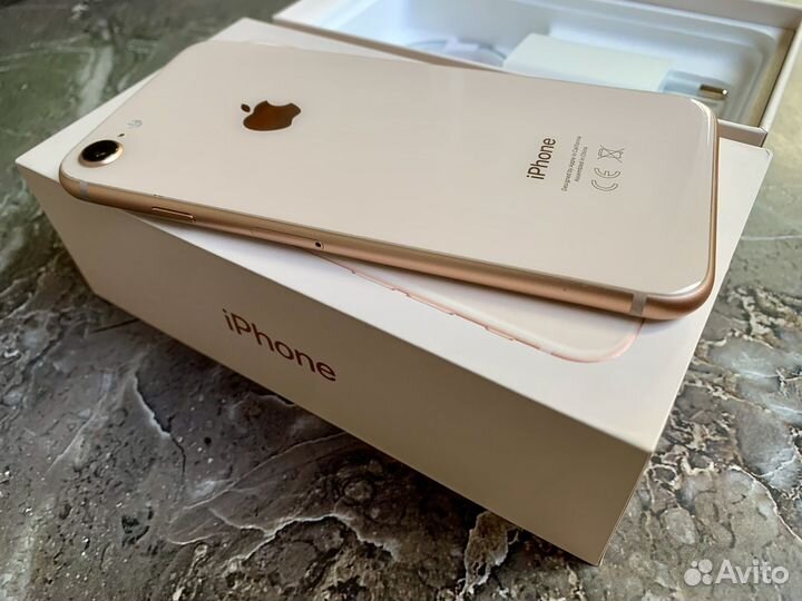 iPhone 8, 64 ГБ