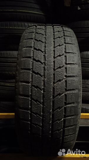 Toyo Observe GSi-5 235/55 R17