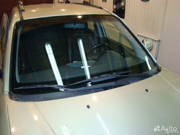 Лобовое стекло на Hyundai Tucson