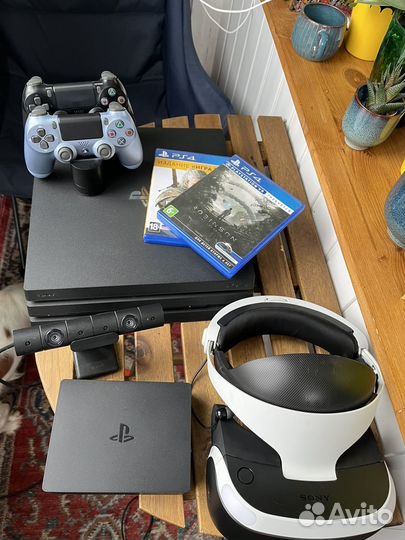 Sony playstation 4 pro 1tb + sony playstation vr