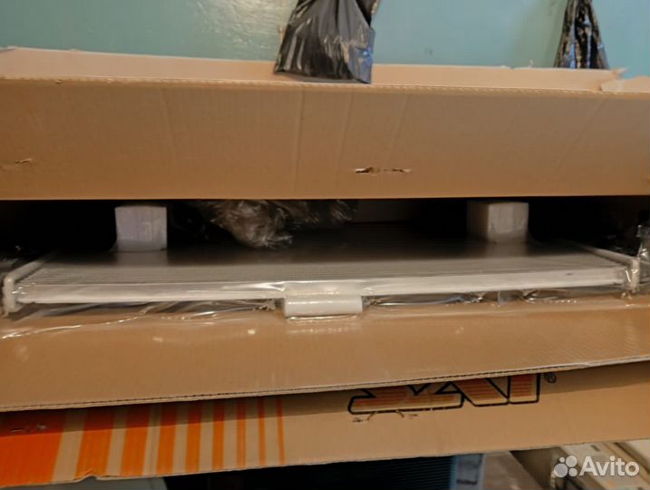 Радиатор охлаждения Ауди