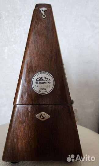Метроном механический
