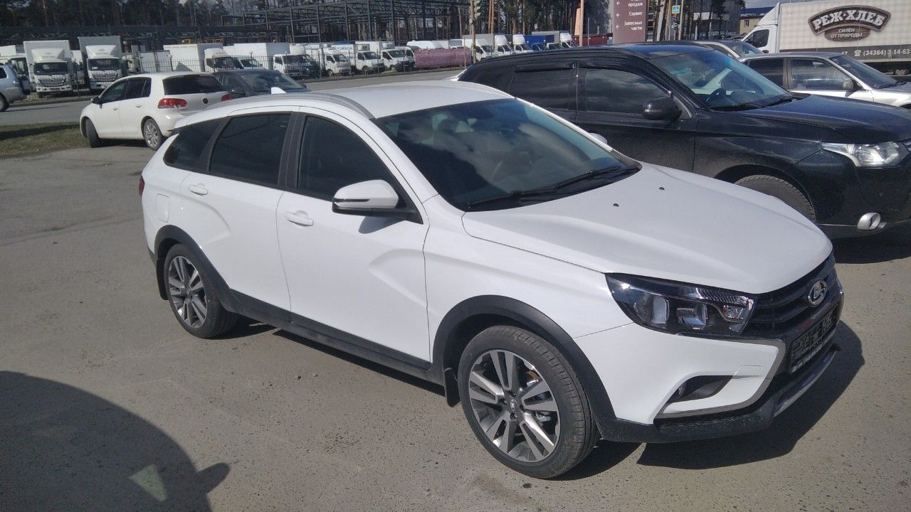 ВАЗ (LADA) Vesta Cross: фото владельца