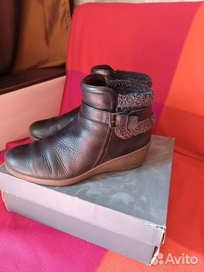 Ботинки женские зимние 41,42 размер