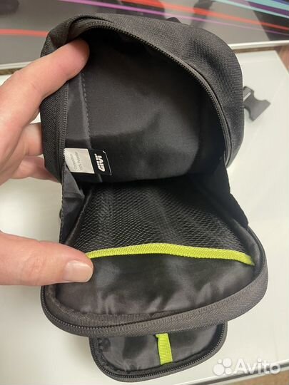 Мотосумка на бедро givi