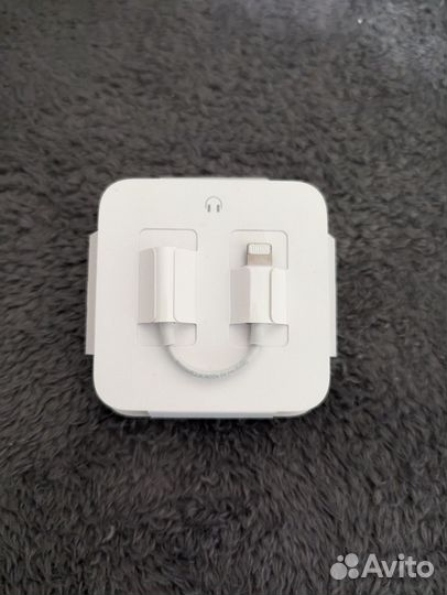 Оригинальный lightning aux