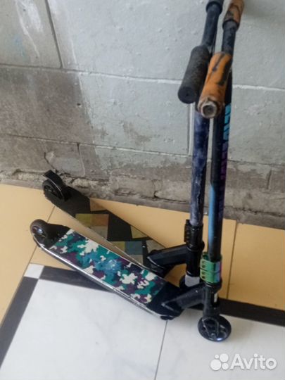 Трюковой самокат