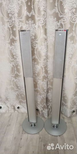 Фронтальные колонки LG