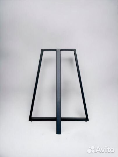 Подстолье Afina