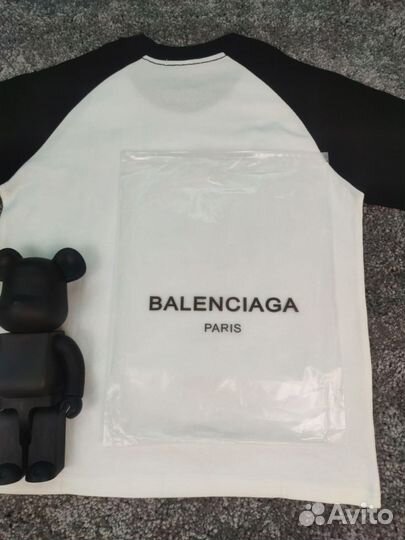 Футболка Balenciaga Black & White