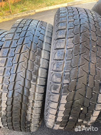 Yokohama Ice Guard G075 2.25/60 R17