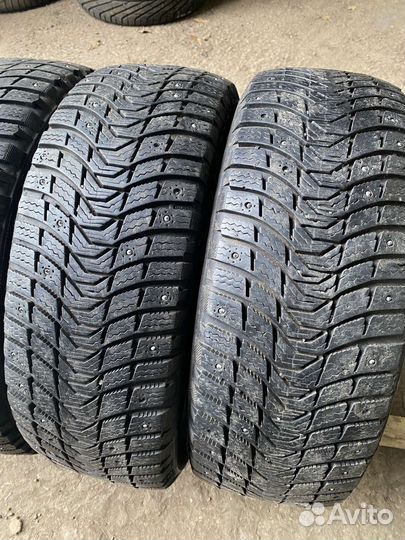 Michelin X-Ice North 3 205/55 R16