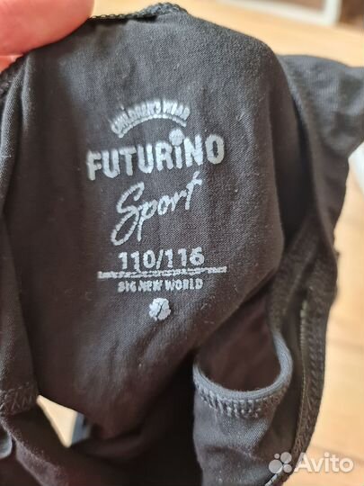 Гимнастический купальник и чешки