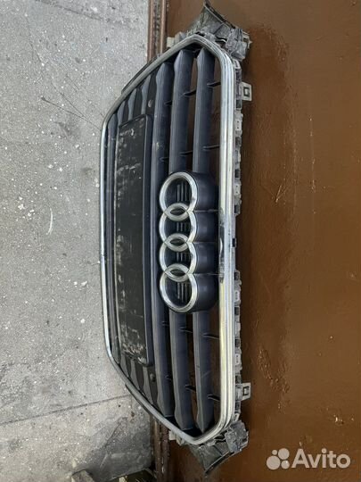 Решётка радиатора Audi a4 b8 рестайлинг