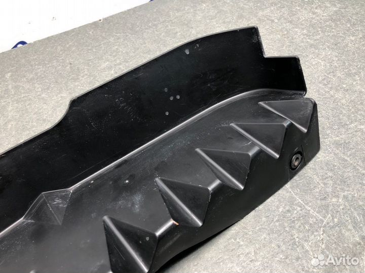 Пыльник двигателя правый Ford Focus DNW fydd 2001