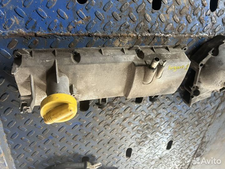 Крышка двигателя Renault Logan 8кл Логан