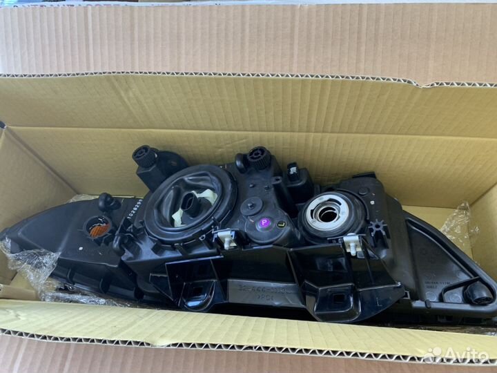 Фара левая BMW E39