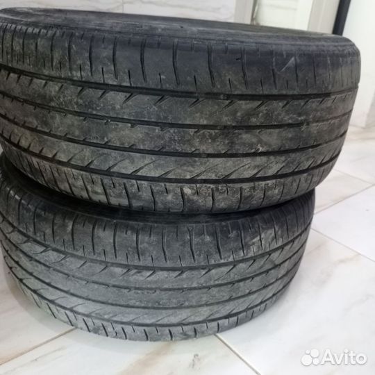 Toyo Proxes R35 215/50 R17