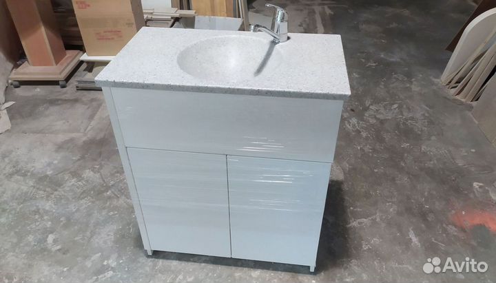 Столешница в ванную