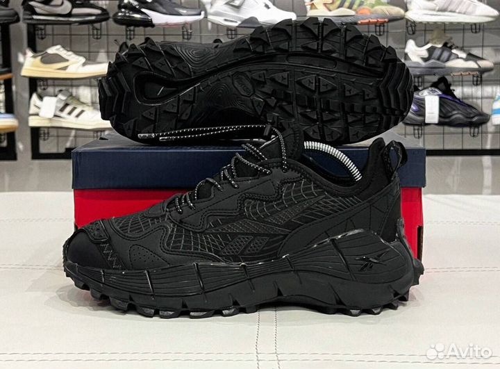 Современные кроссовки Reebok Zic Kinetic 2.0