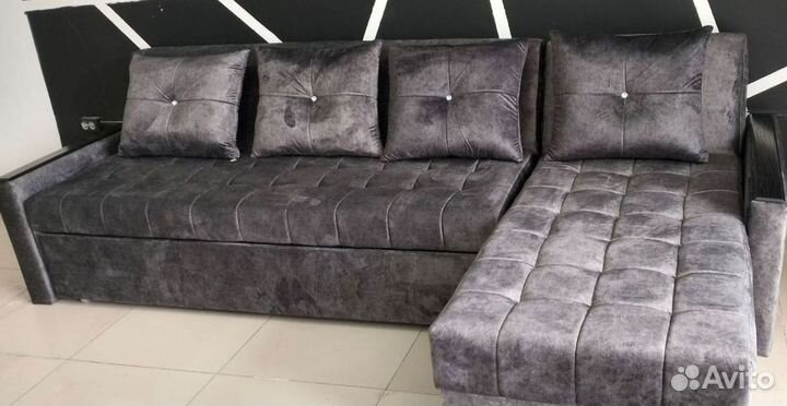 Диван угловой на заказ не б/у