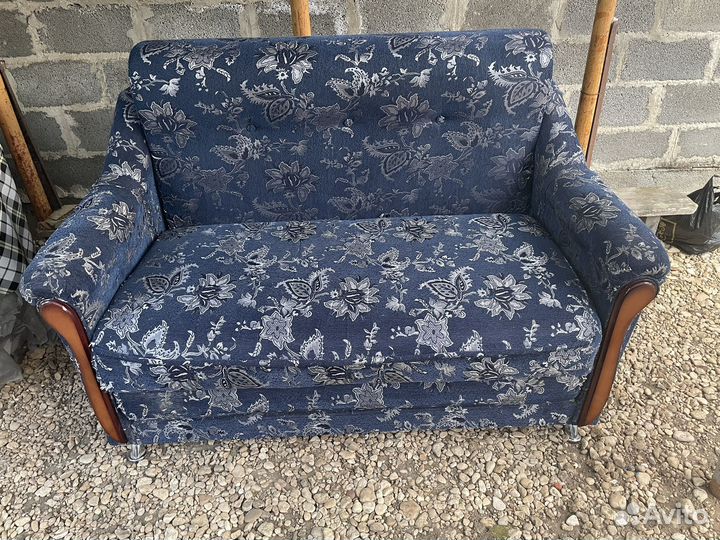 Диван малютка раскладной б/у