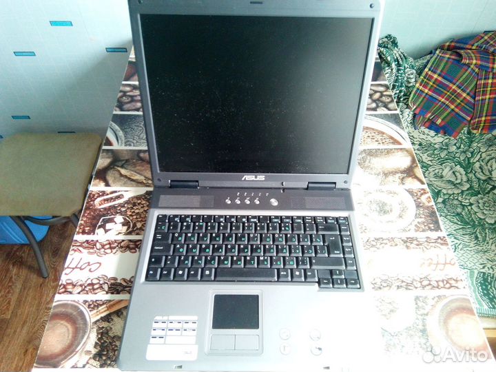 Продаю ноутбук