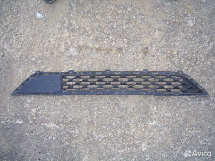 Решётка переднего бампера Хёндэ Туссан с 18