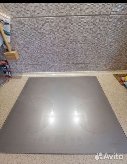 Индукционная варочная панель 4 конфорки