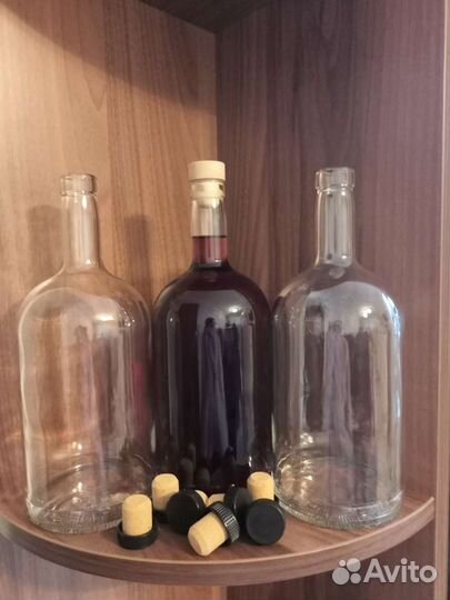 Бутылка стеклянная 