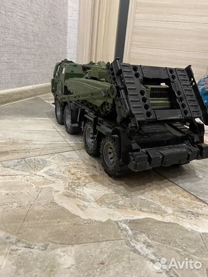 Тягач с танком