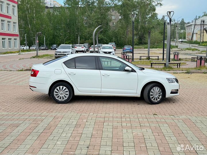 Skoda Octavia 1.4 AMT, 2019, 64 000 км