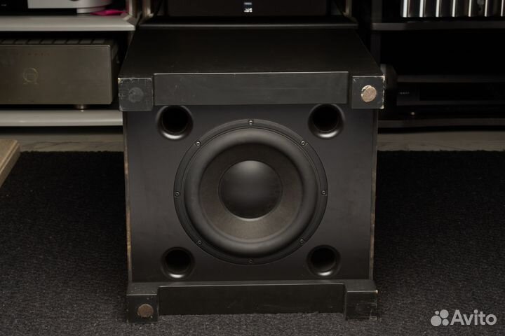 Chorus Vertigo XLS UcD сабвуфер 12 дюймов, 200 Вт